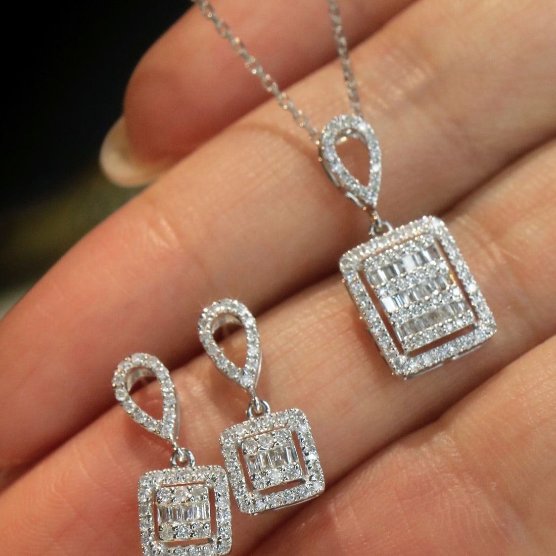 14k Gold 0.7 Ctw Natural H Diamond Jewelry Set - 5