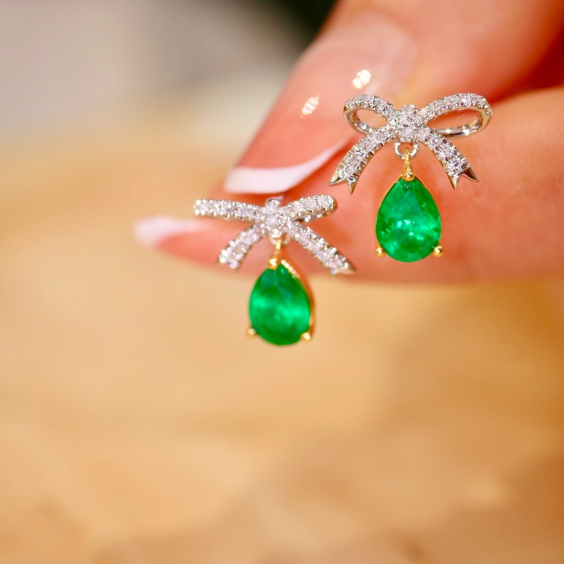 14k Gold 1.58 Ctw Vivid Green Natural Emerald & Diamond Earrings - 2