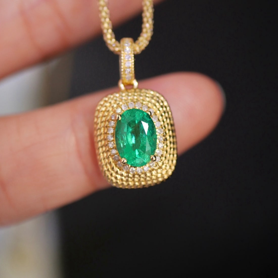14k Gold 0.80 Ct Natural Emerald & Diamond Pendant( Without Chain ) - 3