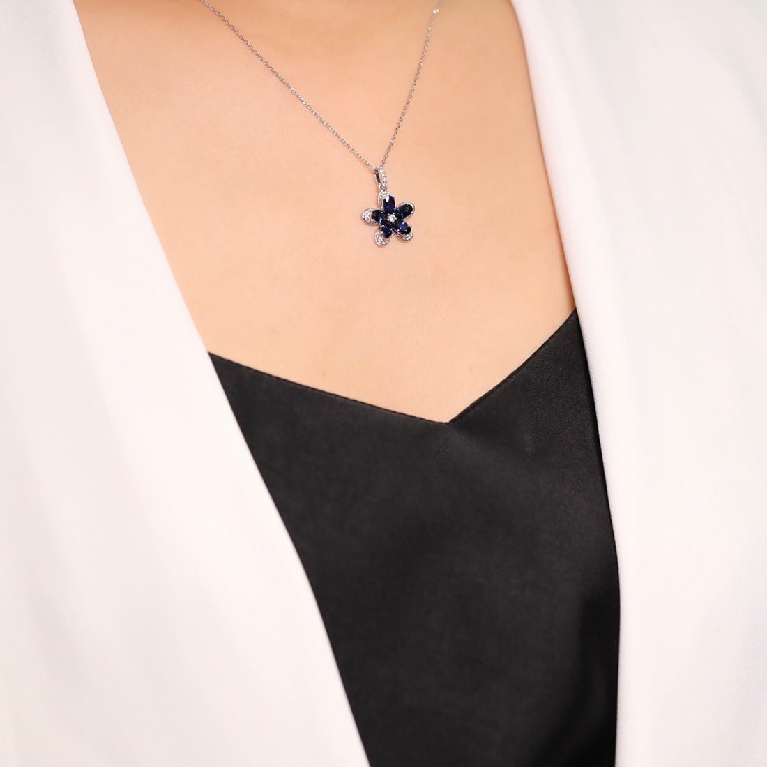 14k Gold 1.58 Ct Natural Sapphire & Diamond Necklace - 3