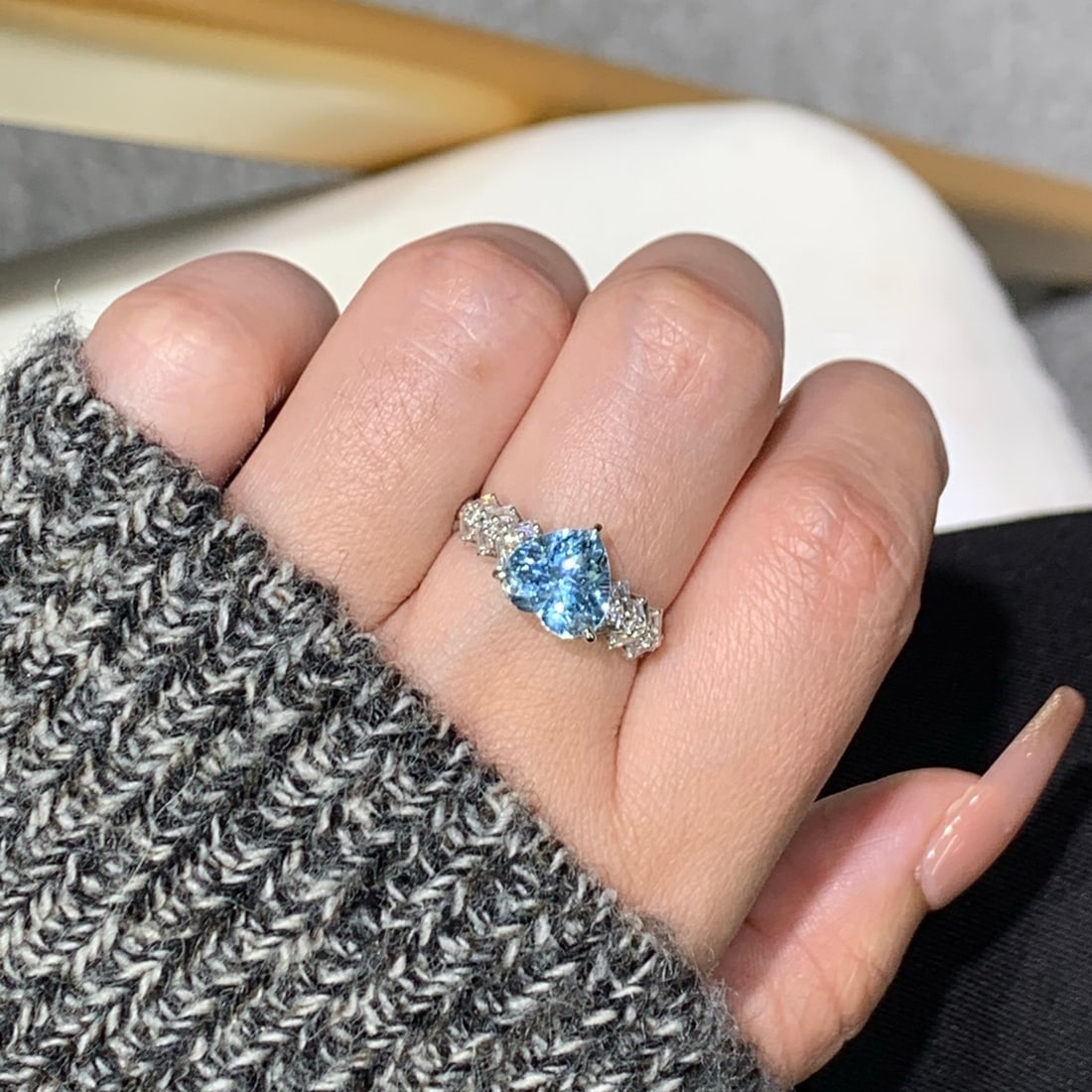 14k Gold 2.75 Ctw Natural Aquamarine & Diamond Ring - 6