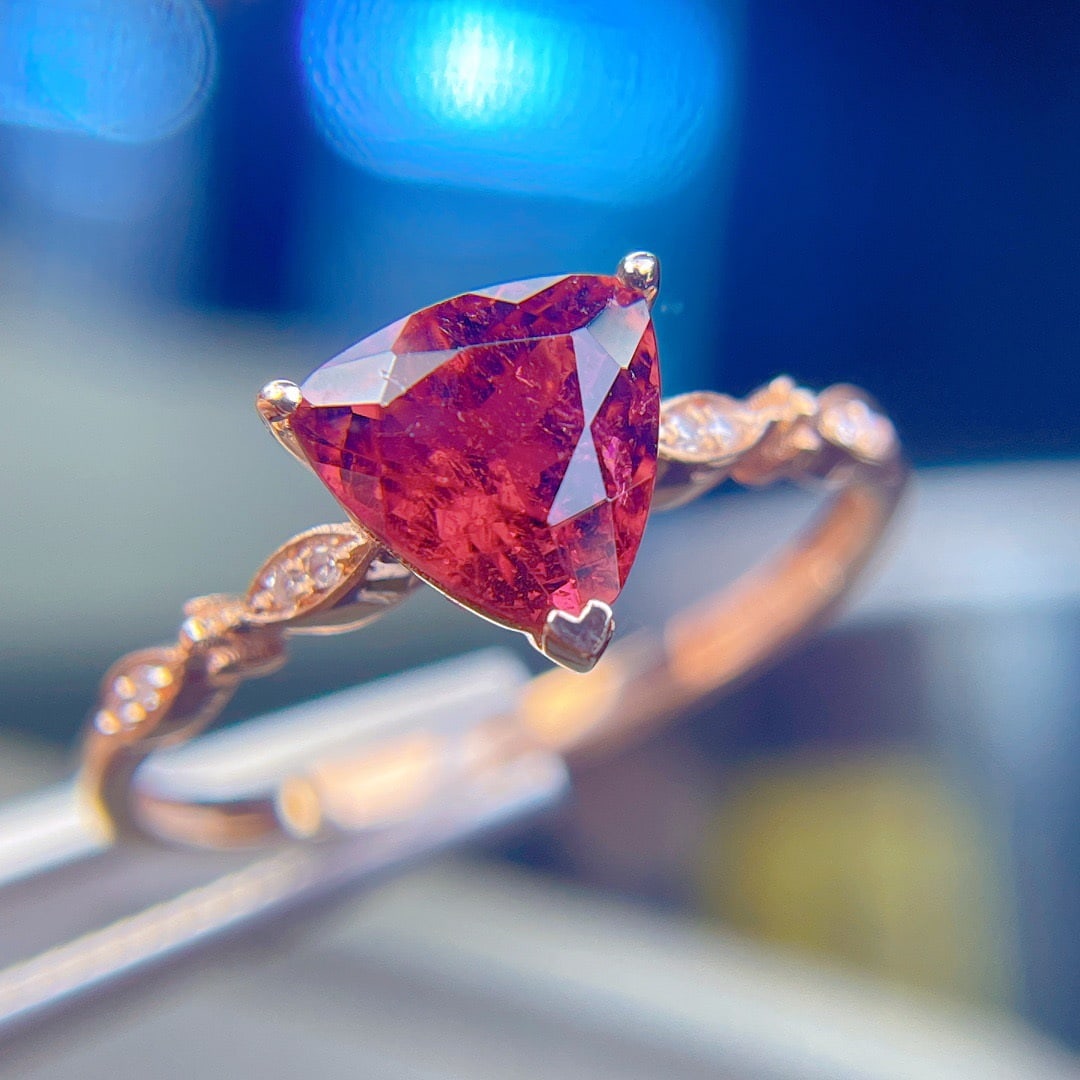 14k Gold 1.5 Ct Natural Tourmaline & Diamond Ring: Ref:231112181 // gold content:14k gold // ring size:7. 25us // // main gemstone:tourmaline // shape:triangle // carat weight:1. 5ct // color:red // treatment:natural // // adjacent gemstone 2 :