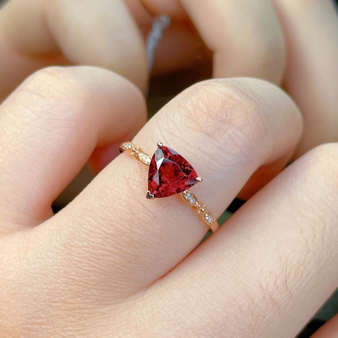 14k Gold 1.5 Ct Natural Tourmaline & Diamond Ring - 4