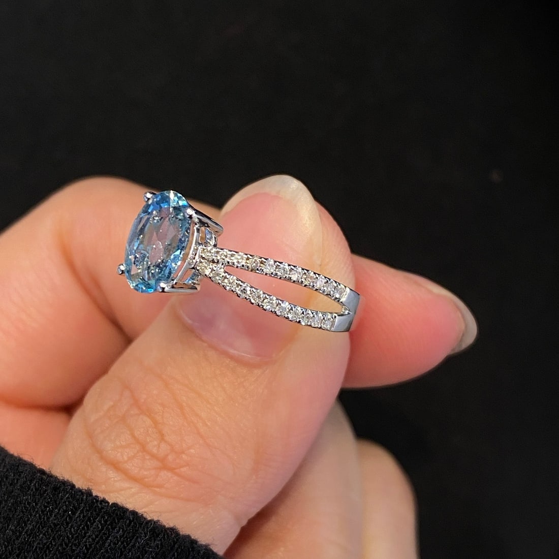 14k Gold 1.16 Ctw Natural Aquamarine & Diamond Ring - 2