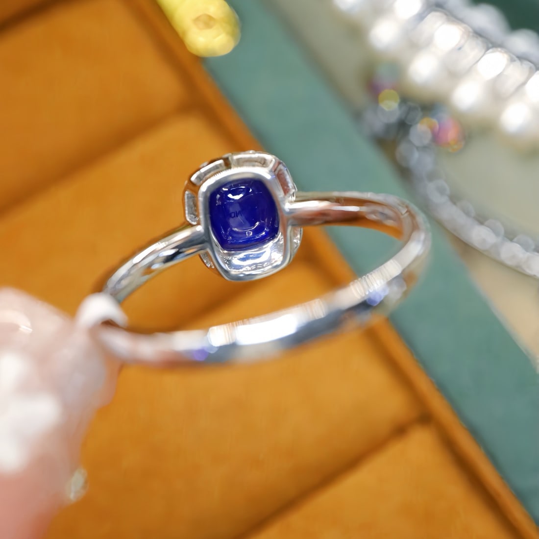 14k Gold 2.02 Ctw Natural Sapphire & Diamond Ring - 4