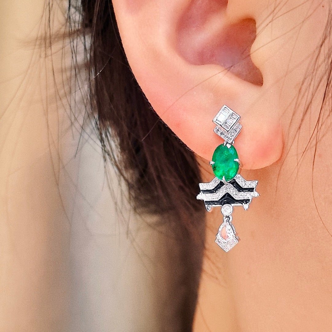 14k Gold 2.86 Ctw Vivid Green Natural Emerald & Diamond Earrings - 7