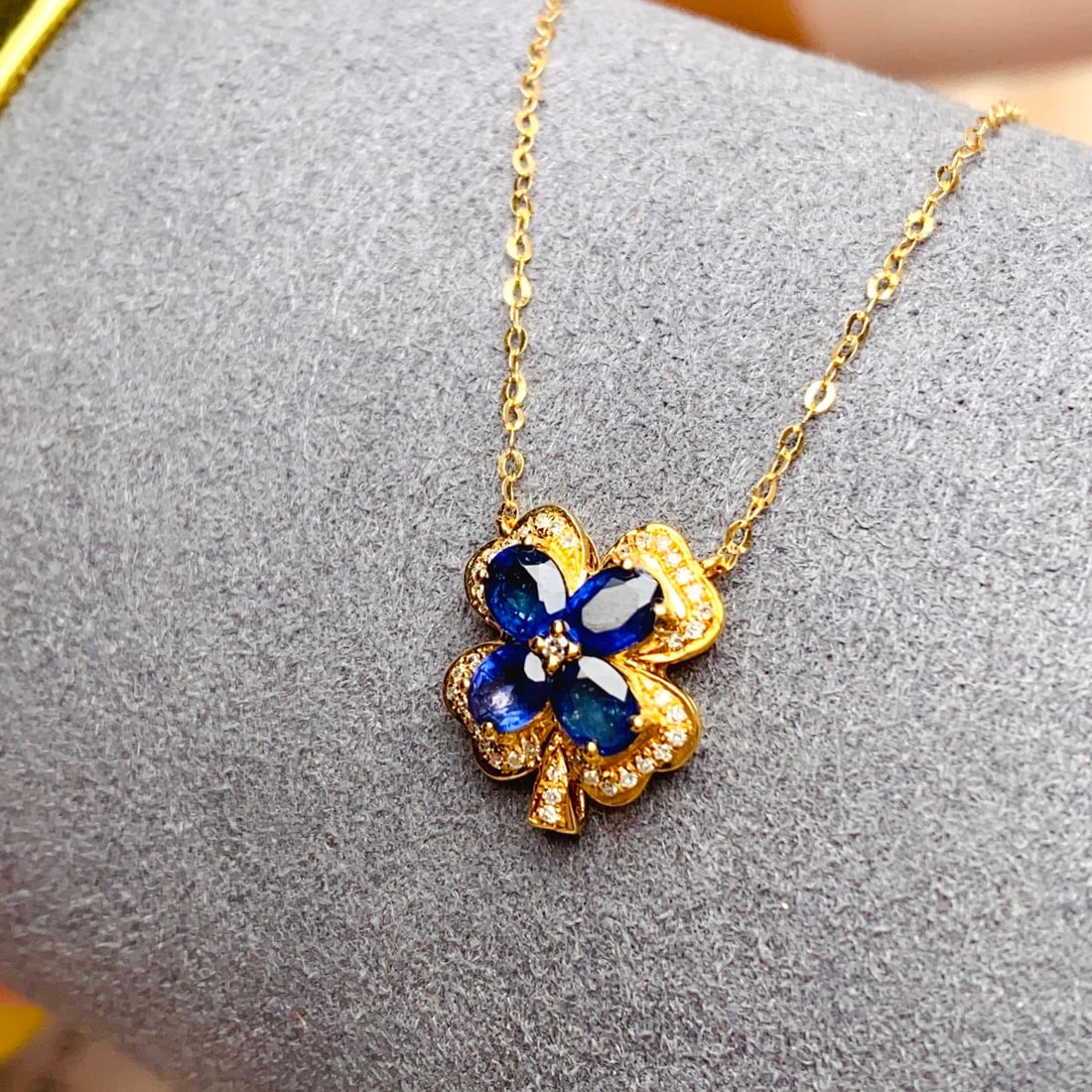 14k Gold 1.65 Ct Natural Sapphire & Diamond Necklace - 4