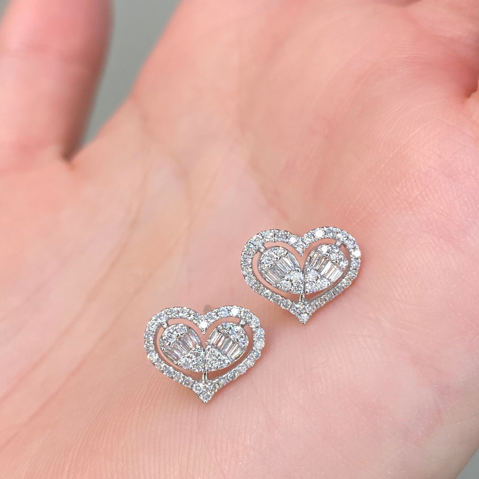 14k Gold 0.5 Ct Natural H Diamond Earrings - 3