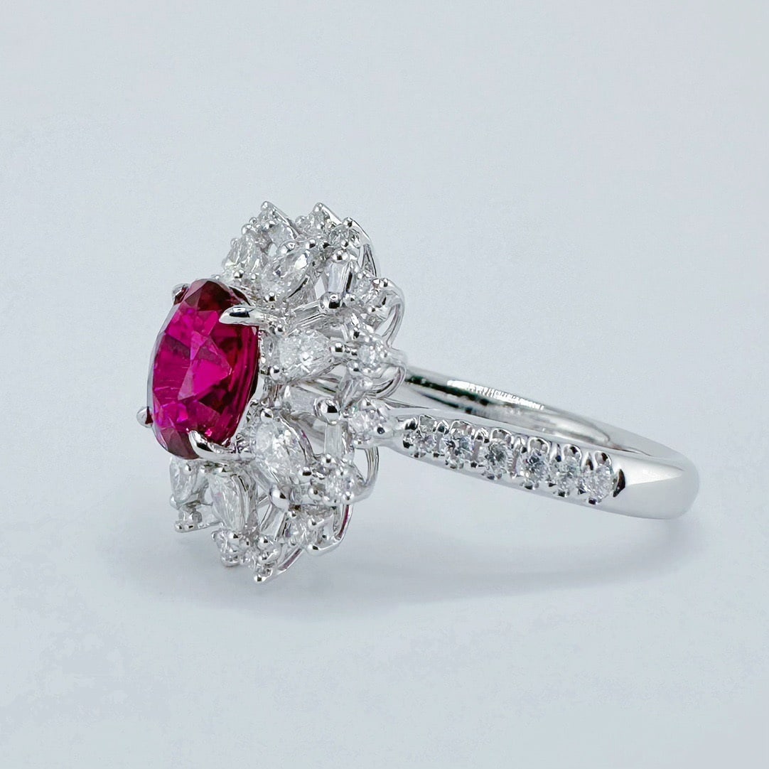 14k Gold 2.23 Ctw Natural Ruby & Diamond Ring - 3