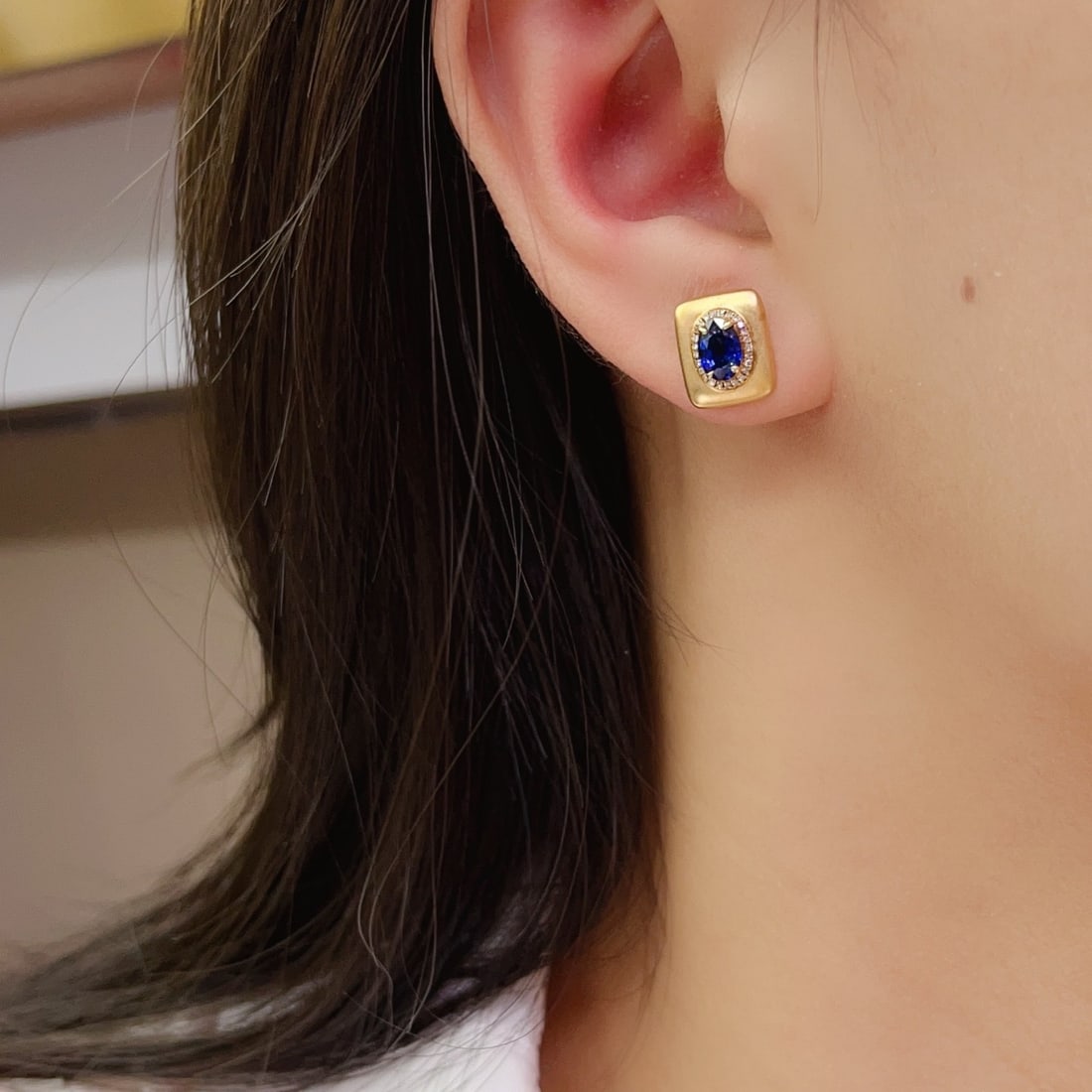 14k Gold 1.40 Ct Natural Sapphire & Diamond Earrings - 6