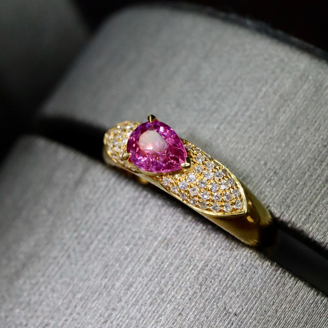 14k Gold 1.23 Ctw Natural Ruby & Diamond Ring - 3