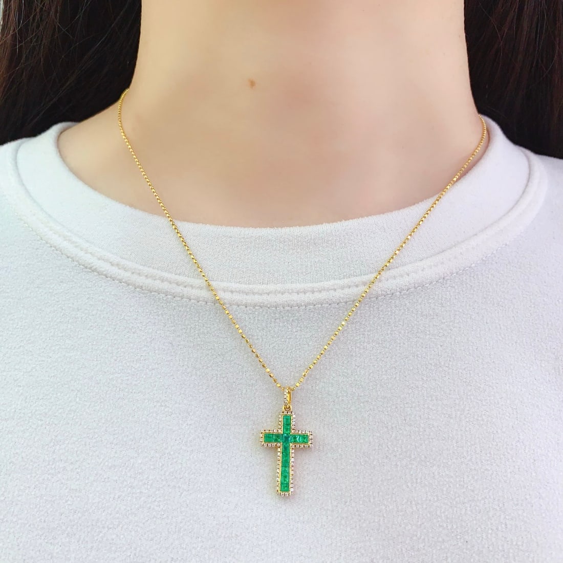 14k Gold 1.5 Ct Natural Emerald & Diamond Pendant( Without Chain ) - 5