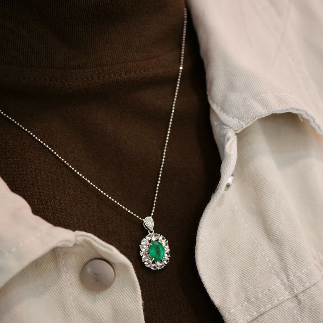 14k Gold 1.01 Ct Vivid Green Natural Emerald & Diamond Pendant( Without Chain ) - 4