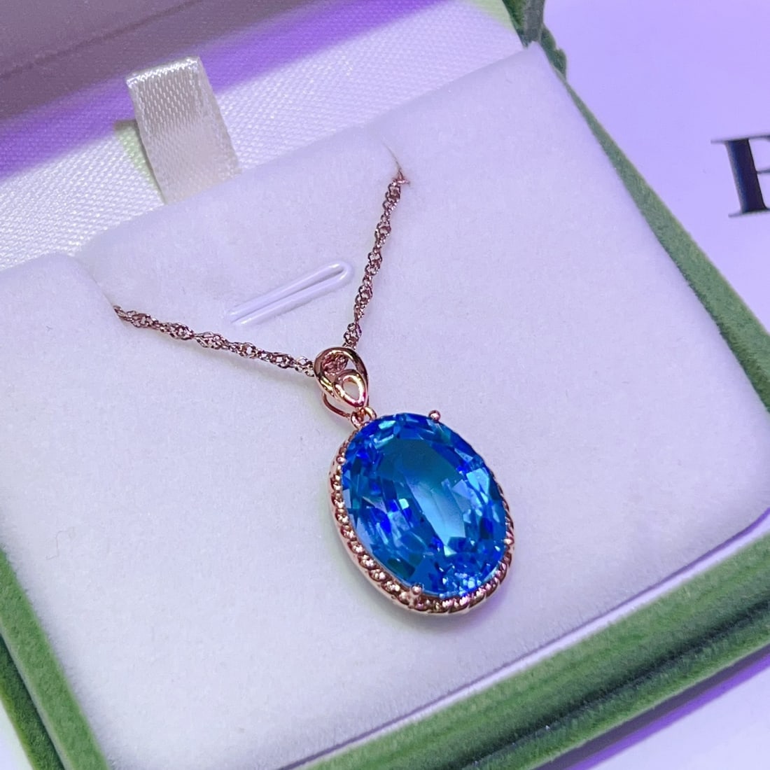 14k Gold 12.9 Ct Natural Topaz Pendant( Without Chain ) - 2