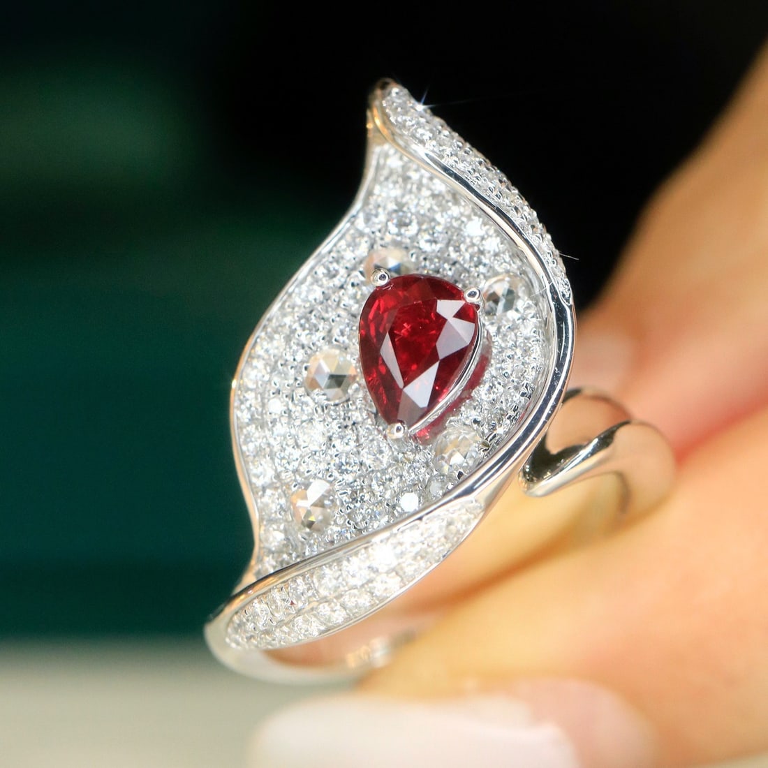 14k Gold 1.90 Ctw Natural Ruby & Diamond Ring - 2