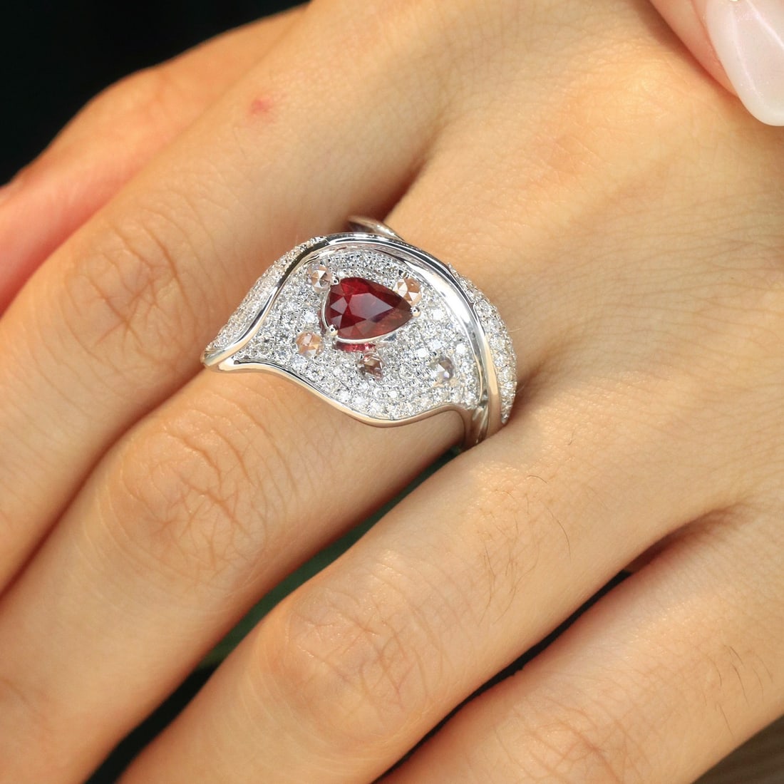 14k Gold 1.90 Ctw Natural Ruby & Diamond Ring - 7