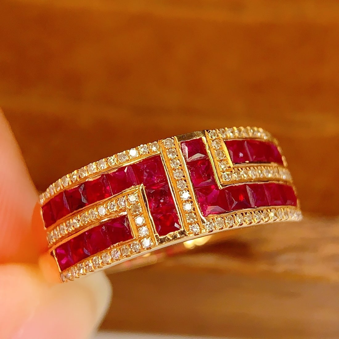 14k Gold 2.2 Ct Natural Ruby & Diamond Ring - 5