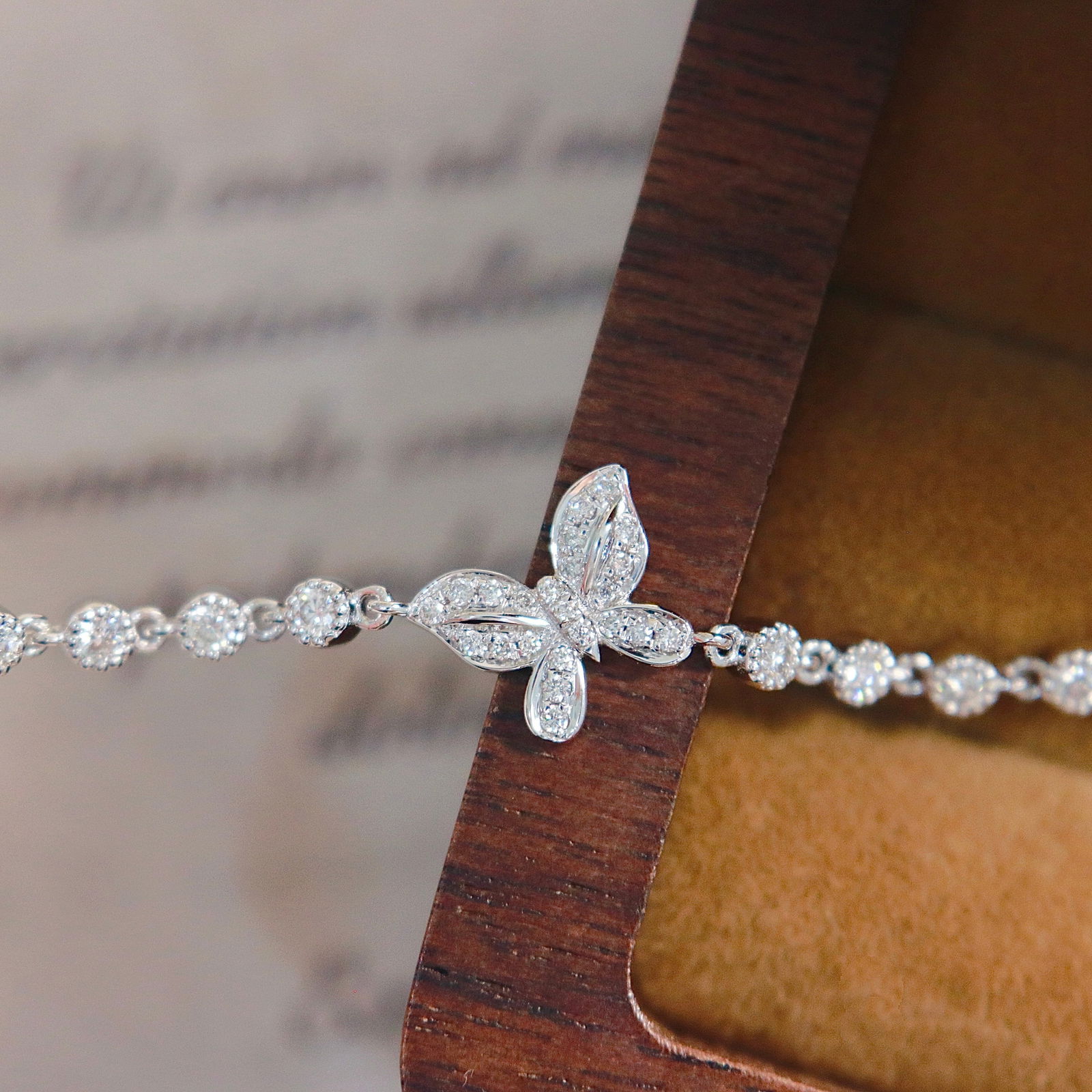 14k Gold 0.28 Ct Natural H Diamond Bracelet - 2