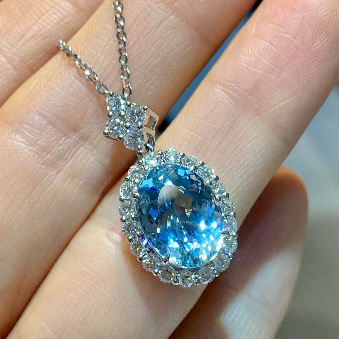 14k Gold 4.98 Ctw Natural Aquamarine & Diamond Pendant( Without Chain ) - 3