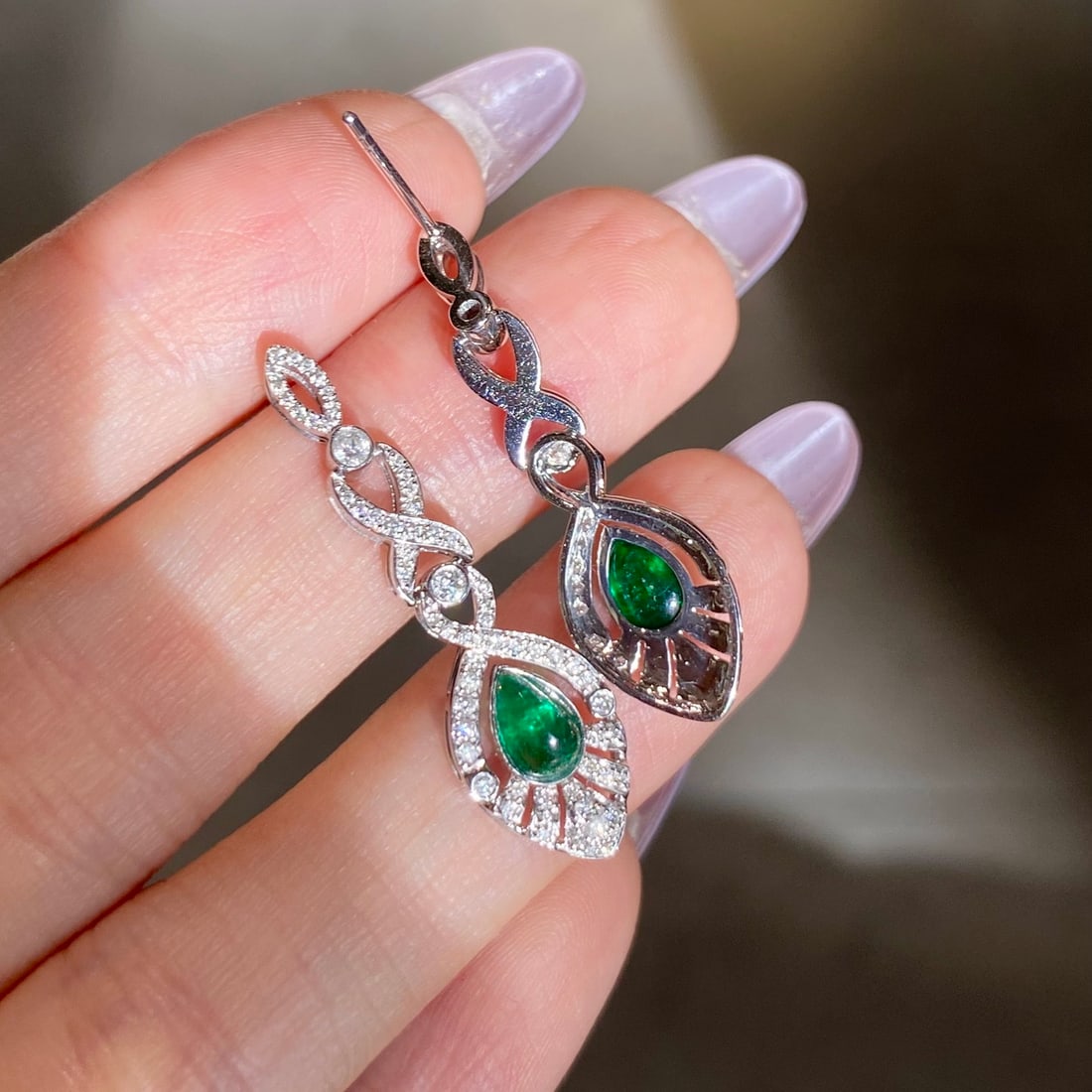 14k Gold 1.67 Ctw Vivid Green Natural Emerald & Diamond Earrings - 2