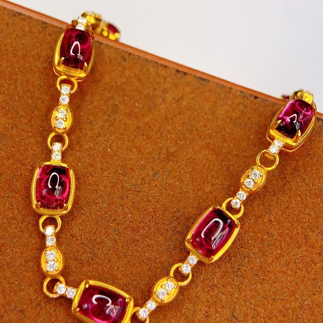 14k Gold 9.22 Ct Natural Tourmaline & Diamond Bracelet - 2