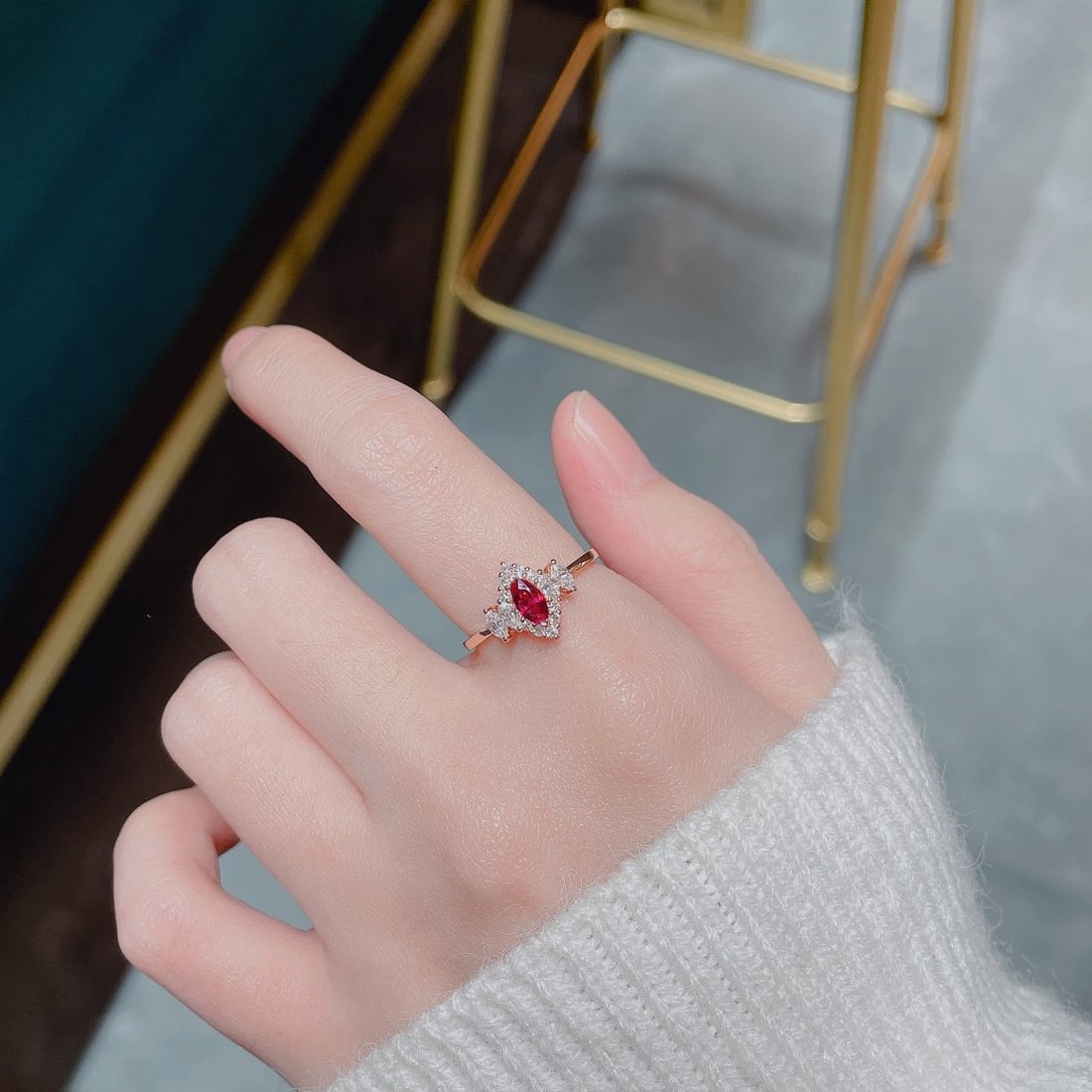 Express Shipping 18k Gold 0.57 Ctw Natural Ruby & Diamond Ring - 4