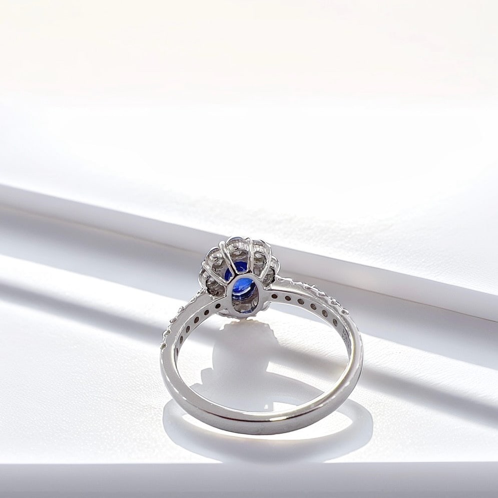 Express Shipping 18k Gold 2.03 Ctw Vivid Blue Natural Sapphire & Diamond Ring - 4