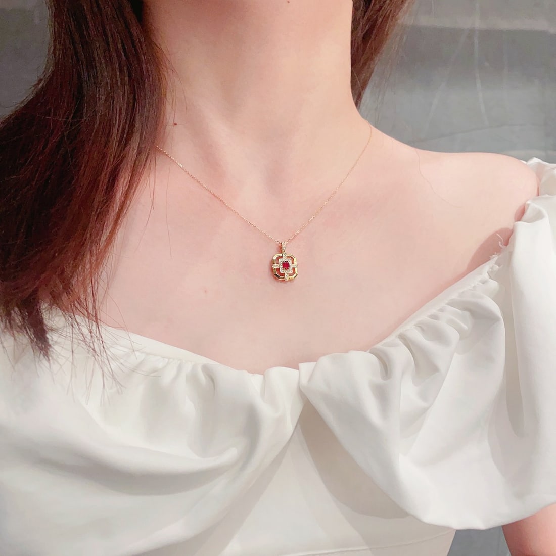 Express Shipping 18k Gold 0.48 Ctw Natural Ruby & Diamond Necklace - 2