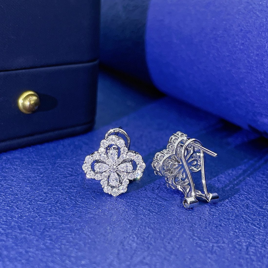 Express Shipping 18k Gold 1.42 Ctw Natural H Diamond Earrings - 3