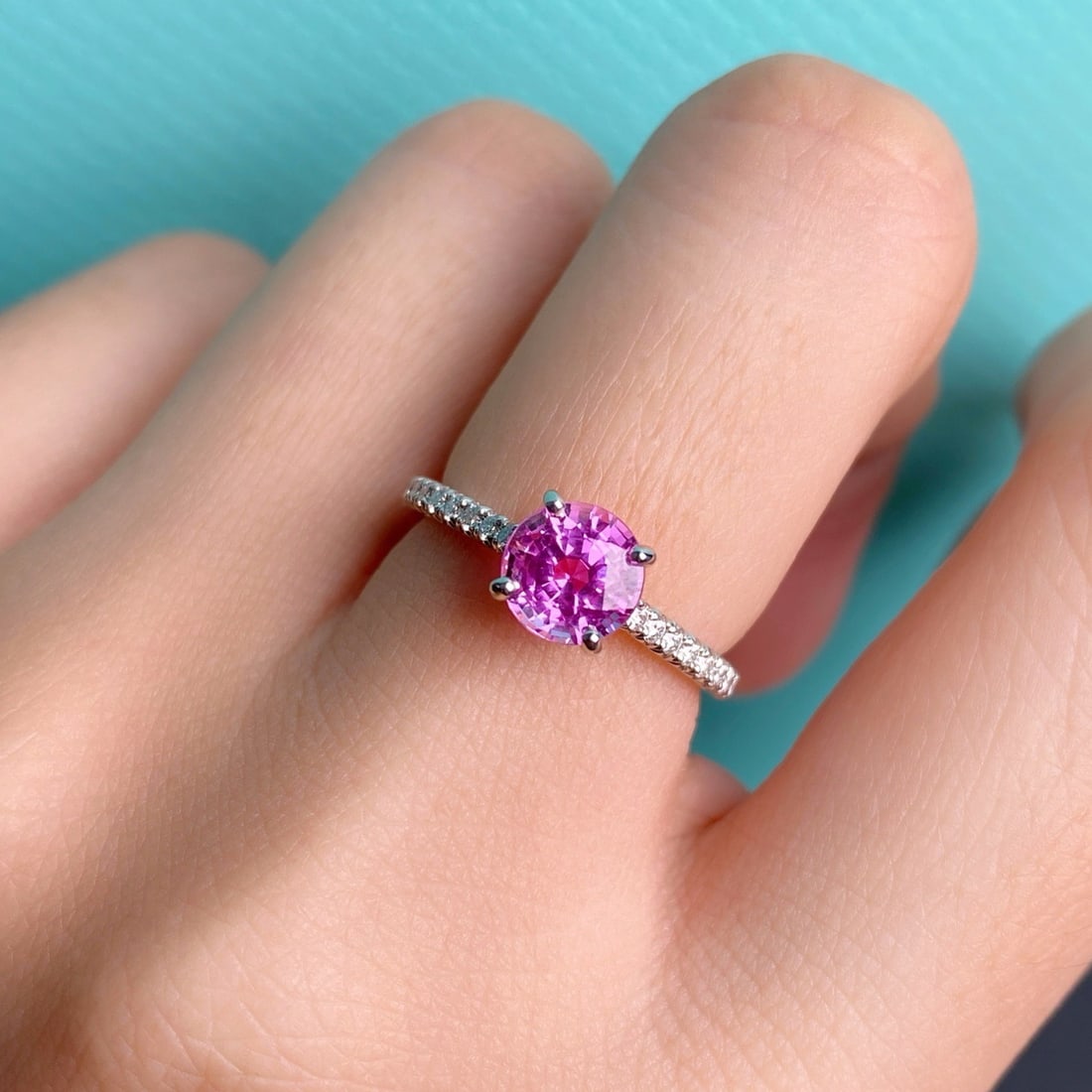 Express Shipping Aigs Certified Pt950 1.17 Ctw Natural Natural Sapphire & Diamond Ring - 4