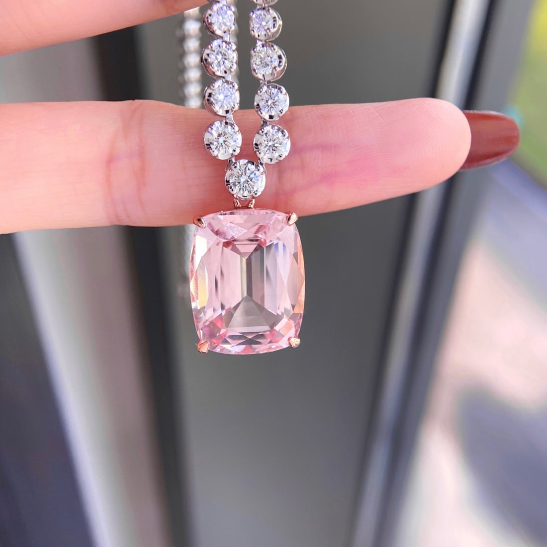 Express Shipping 18k Gold 18.52 Ctw Natural Morganite & Diamond Necklace - 2