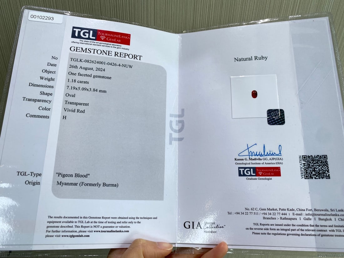 Express Shipping 18k Gold 1.35 Ctw Vivid Red Natural Ruby & Lab Grown Diamond Ring - 4