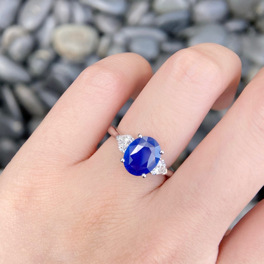 Express Shipping 18k Gold 3.66 Ctw Natural Sapphire & Diamond Ring - 4