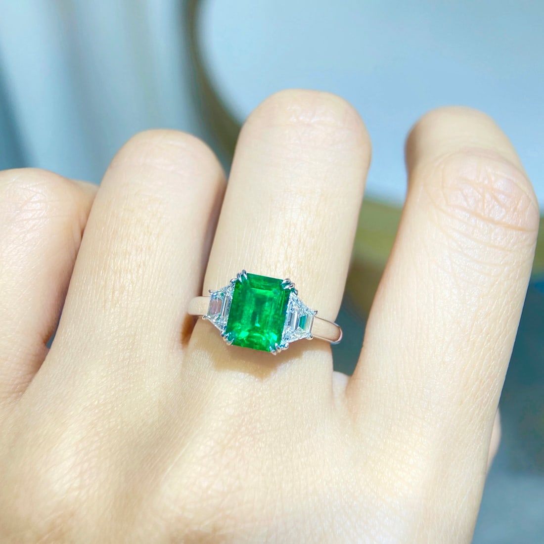 Express Shipping Grs(gemstone Reports) Certified Express Shipping 18k Gold 2.57 Ctw Vivid Green C... - 4