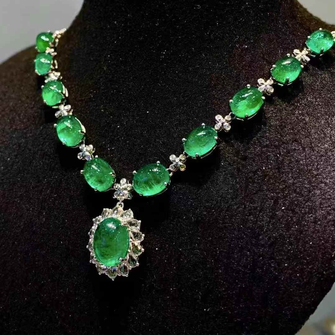 14k Gold 13 Ct Natural Emerald & Diamond & Sapphire Necklace - 3