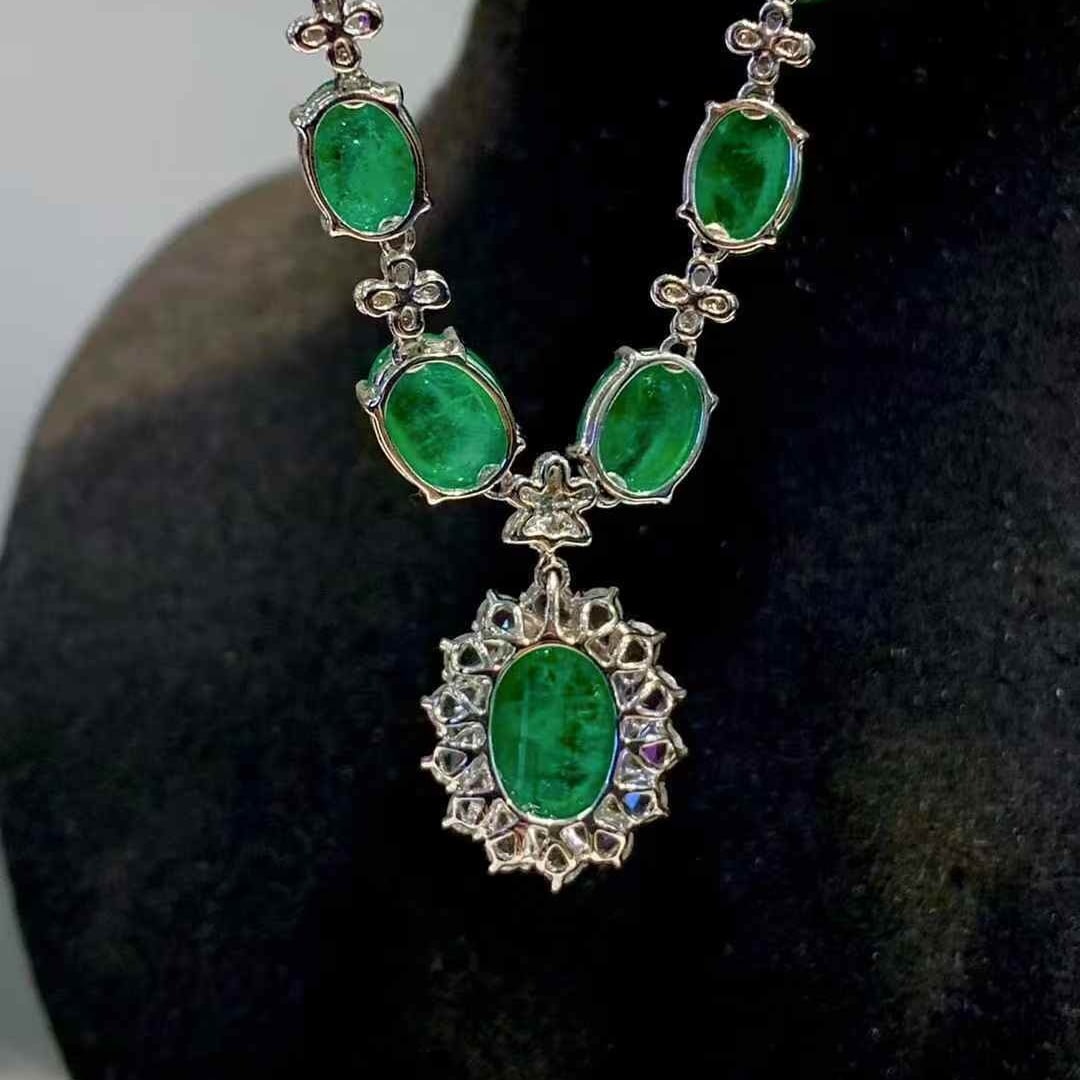 14k Gold 13 Ct Natural Emerald & Diamond & Sapphire Necklace - 5