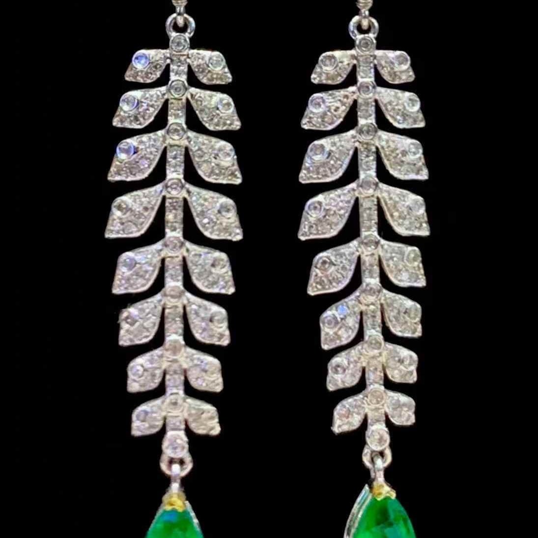 14k Gold 1.85 Ct Vivid Green Natural Emerald & Diamond Earrings - 3