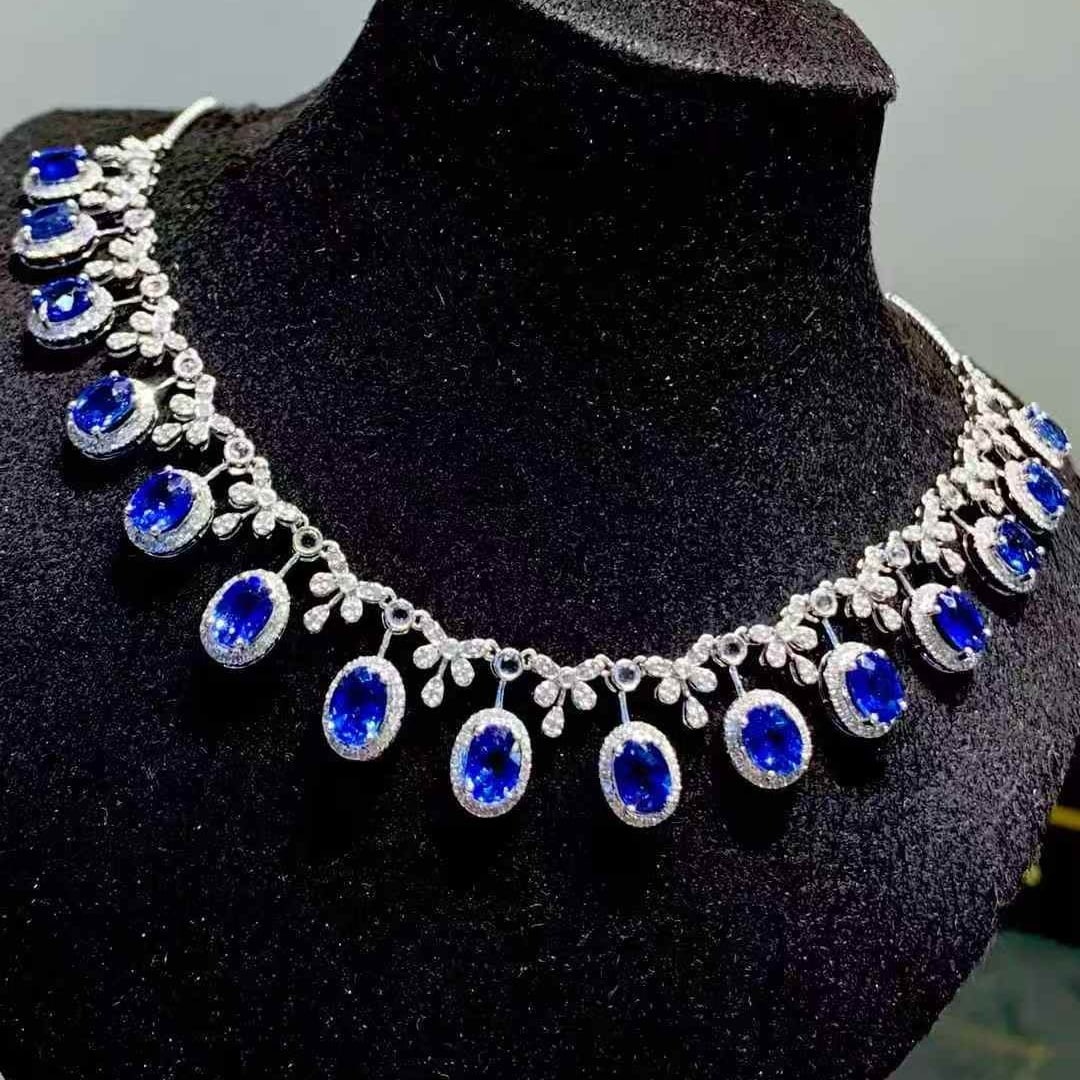 14k Gold 9.3 Ct Natural Sapphire & Diamond & Sapphire Necklace - 2