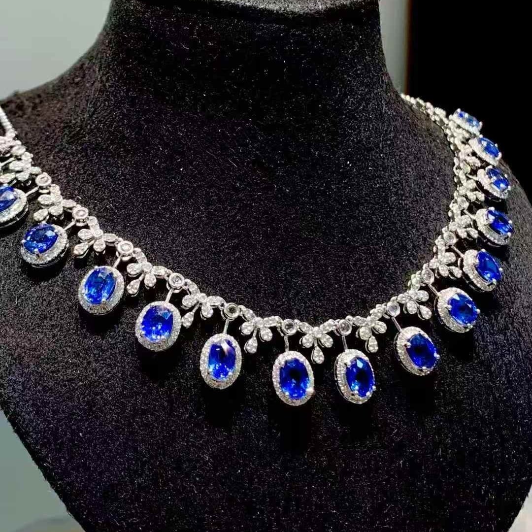 14k Gold 9.3 Ct Natural Sapphire & Diamond & Sapphire Necklace - 3