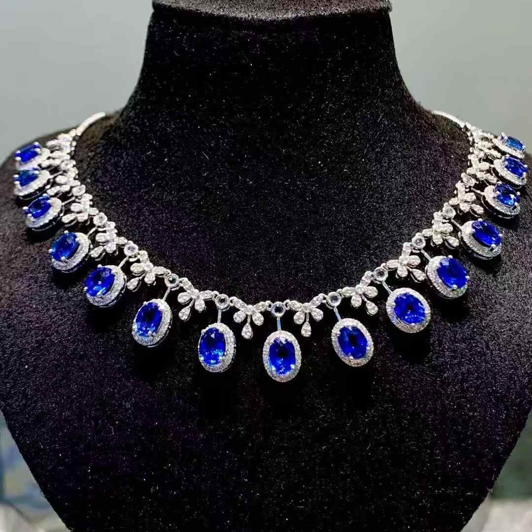 14k Gold 9.3 Ct Natural Sapphire & Diamond & Sapphire Necklace - 5