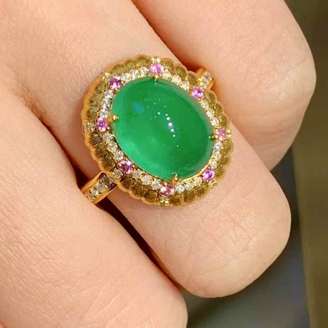 14k Gold 4.1 Ct Natural Emerald & Diamond & Sapphire Ring - 4