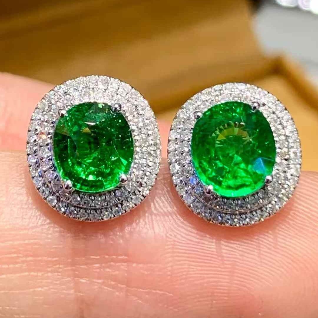 14k Gold 2.6 Ct Natural Tsavorite & Diamond Earrings - 3