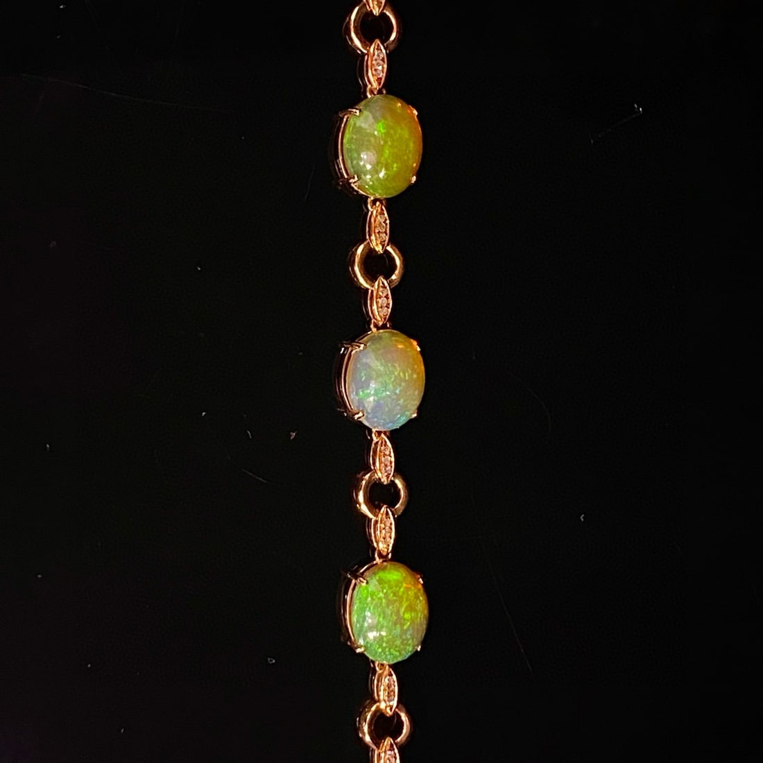 14k Gold 6.05 Ct Natural Opal & Diamond Bracelet - 5