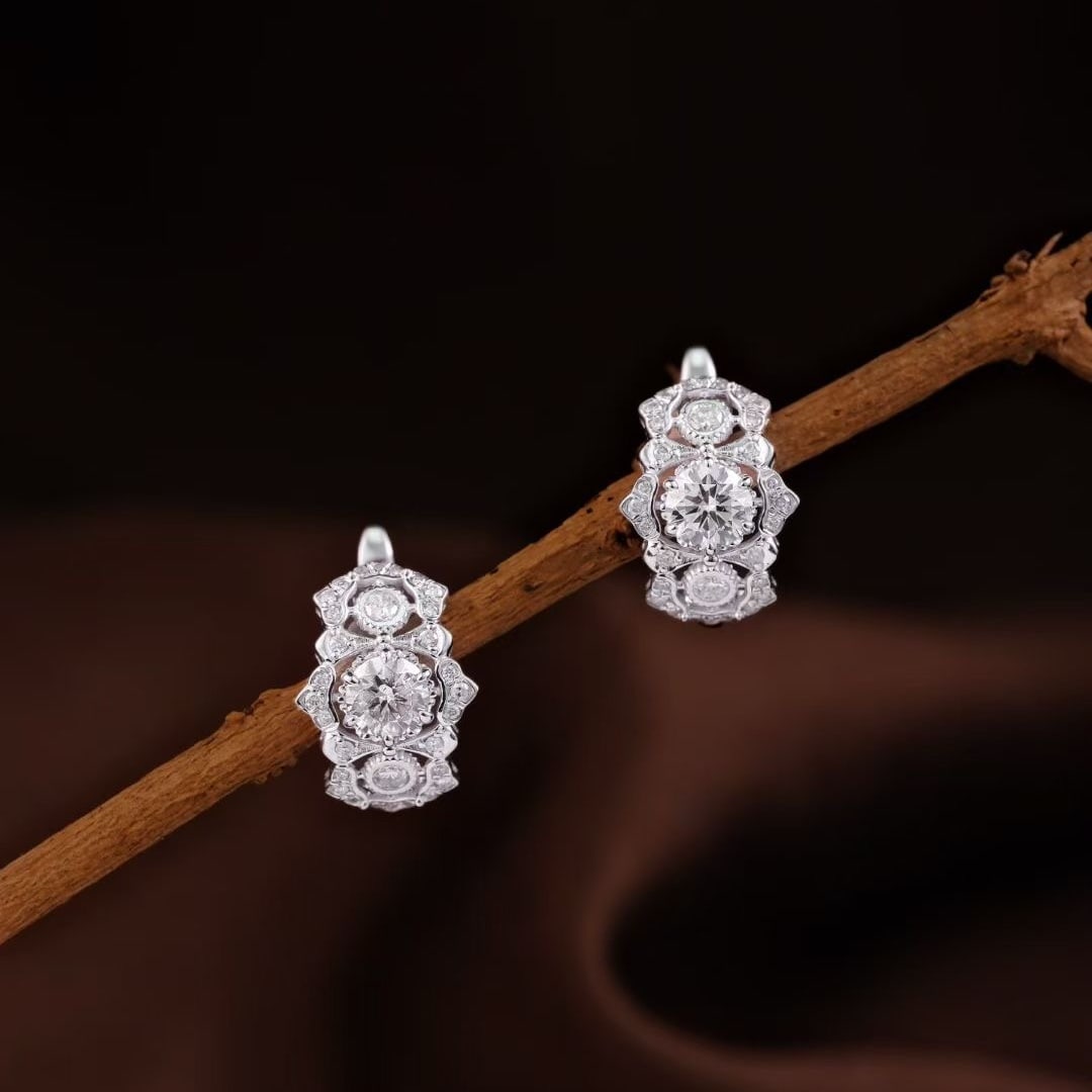 14k Gold 1.00 Ctw Natural H Diamond Earrings: Ref:231119201 // gold content:14k gold // main gemstone:diamond // shape:round // carat weight:0. 56ct // clarity grade:vs-si // color:h // treatment:natural // cut grade:g // // adjacent gemstone