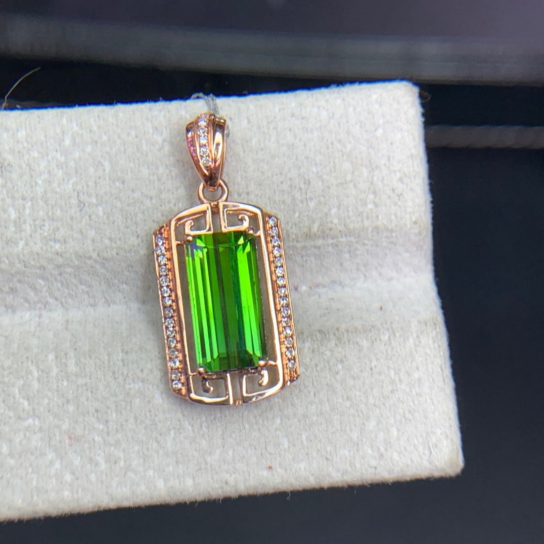 14k Gold 2.5 Ct Natural Tourmaline & Diamond Pendant( Without Chain ) - 4