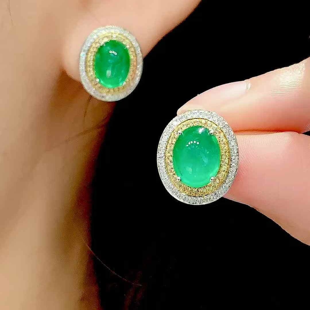 14k Gold 4.2 Ct Natural Emerald & Diamond Earrings - 5
