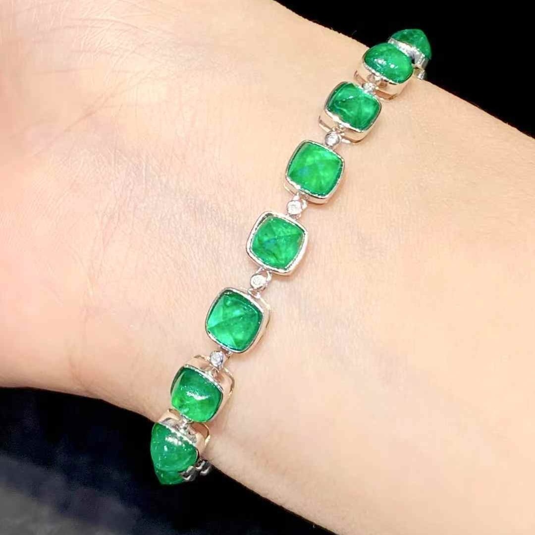 14k Gold 15 Ct Natural Emerald & Diamond Bracelet - 5