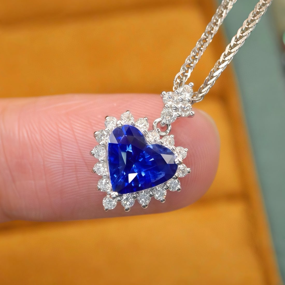 14k Gold 1.90 Ctw Natural Sapphire & Diamond Pendant( Without Chain ) - 3