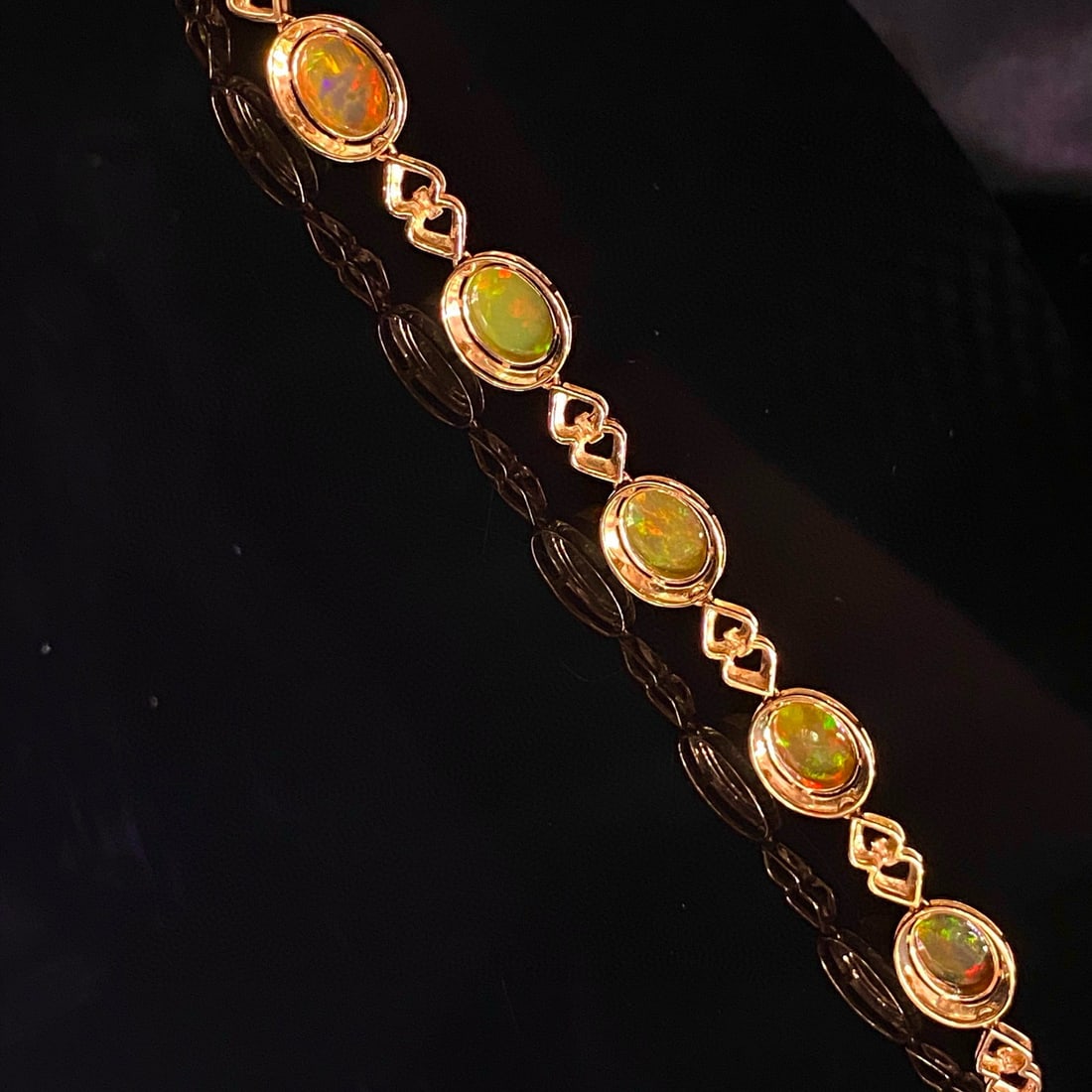 14k Gold 4.45 Ct Natural Opal & Diamond Bracelet - 5