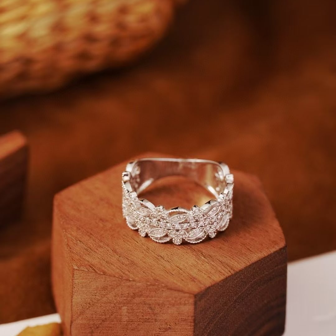 14k Gold 0.85 Ct Natural H Diamond Ring - 4